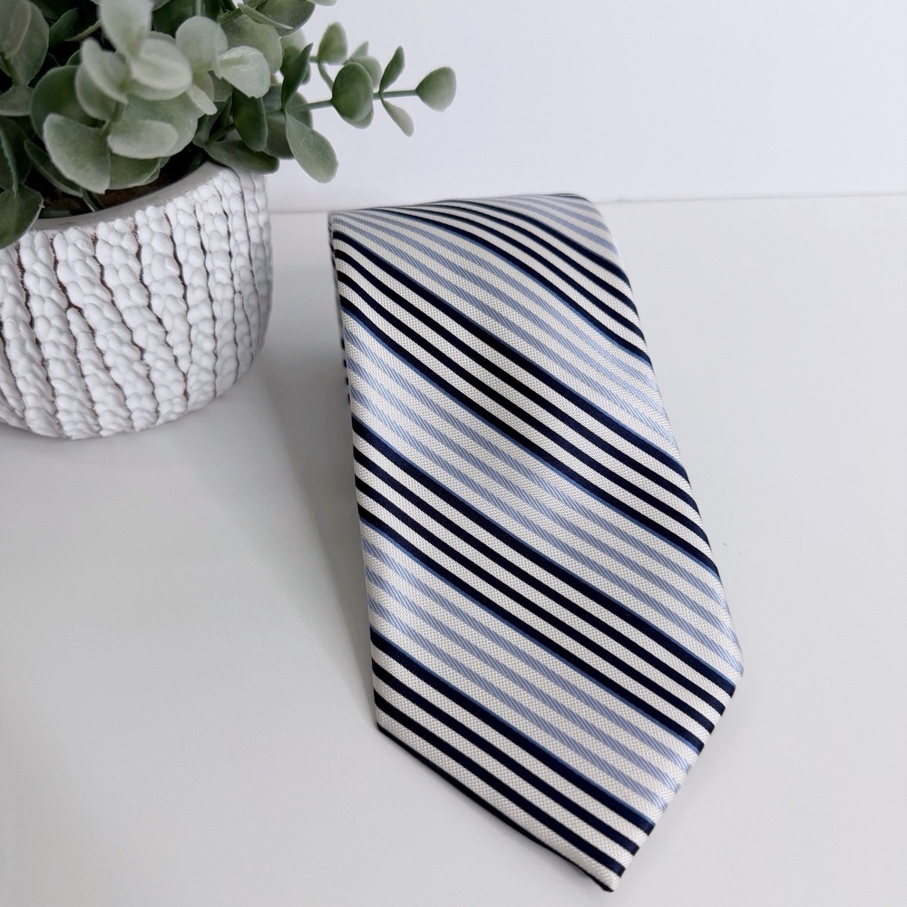 NWOT Nautica Men's Silk Tie Blue White Stripe 3 3/8 X 59 1/2" Workwear Business